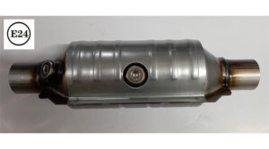 Univerzális kerek fémbetétes katalizátor, dupla lamdaszondás, O50mm, 700-2500 cm3, EURO4 – kipufogó alkatrész