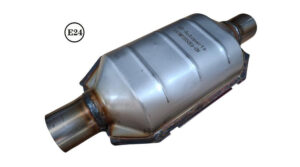Univerzális ovál fémbetétes katalizátor, O55mm, 700-2500 cm3-ig, EURO5 – kipufogó alkatrész